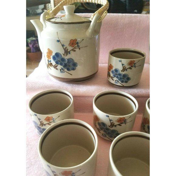 Vintage Pottery Stoneware Japanese Tea set, flower design in cobalt blue 8 piece - Picture 2 of 8